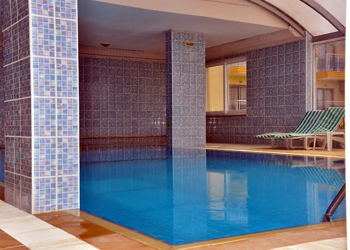 酒店 Blue Night 3*