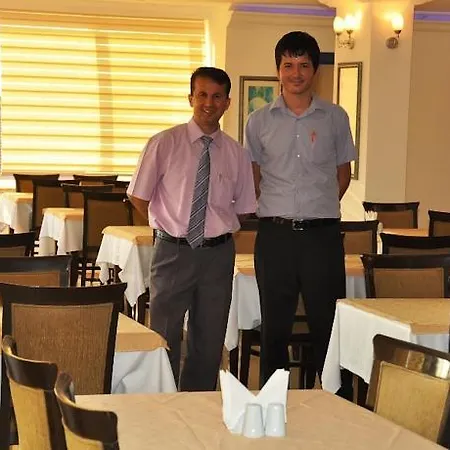 Hotel Blue Night Konaklı