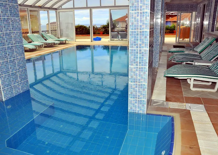 Blue Night Hotel Konaklı