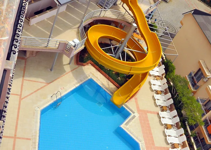 Blue Night 3* Konaklı