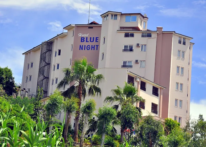 Blue Night 3* Konaklı